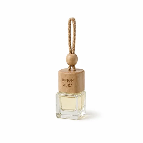 Hanging glass car perfume diffuser